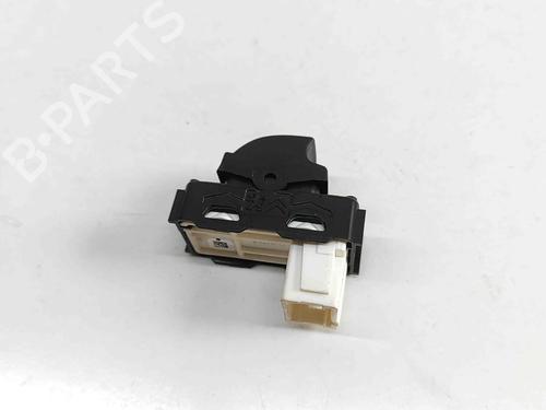Right rear window switch CITROËN C3 III (SX) 1.2 THP 110 (SXHNPS, SXHNZT, SXHNZ6) | BP29459180I28