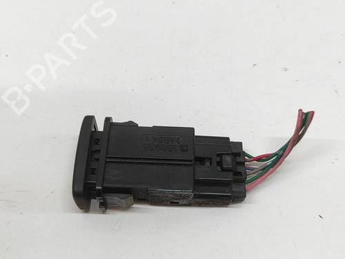 Switch TOYOTA HILUX VII Pickup (_N1_, _N2_, _N3_) 2.5 D 4WD (KUN25) | BP28171815I30 
