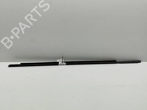 Dørliste Dørliste AUDI Q8 (4MN, 4MT) 50 TDI Mild Hybrid quattro (286 hp) 33373085 33373085