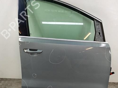 Used Right front door VW SHARAN (7N1, 7N2) 2.0 TDI (140 hp) 27933436