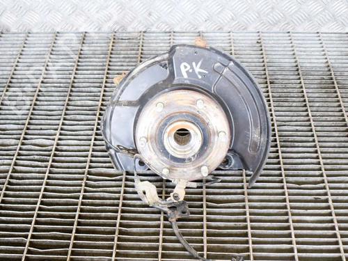 Used Left front steering knuckle MITSUBISHI L200 / TRITON (KJ_, KK_, KL_) 2.4 DI-D 4WD (152 hp) 27748714