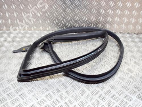 Gummiliste TESLA MODEL 3 (5YJ3) EV AWD (351 hp) 27752998