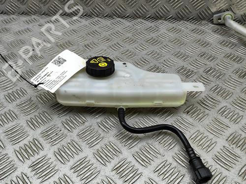 Used Brake fluid reservoir Brake fluid reservoir 38932621 38932621