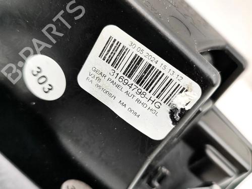 Mittelkonsole VOLVO XC40 (536) B3 Mild-Hybrid | BP31859278I22 