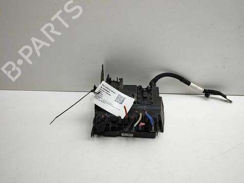 Used Fuse box Fuse box DS DS 7 Crossback (J4_, JR_, JC_) 1.6 PureTech 225 (J45GCR, J45GGR) (224 hp) 40151926 40151926