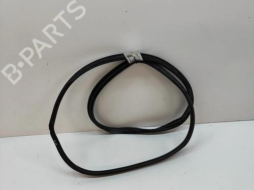 rubber-door-seal-toyota-auris-estate-_e18_-2013-2014-2015-2016-2017-2018-24141498 main image