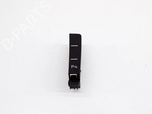Used Switch Switch VW GOLF VII (5G1, BQ1, BE1, BE2) 1.5 TSI (150 hp) 10368749 10368749