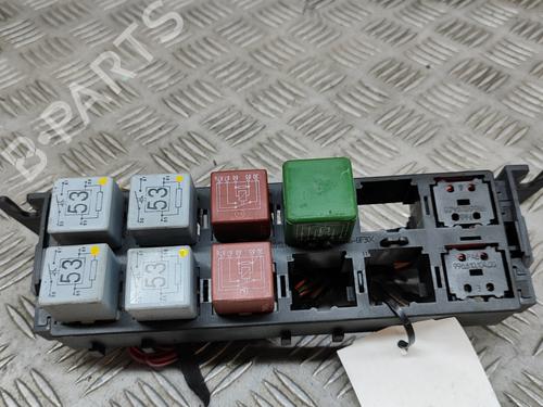 Used Fuse box PORSCHE 911 (996) 3.4 Carrera 4 (301 hp) 24142697