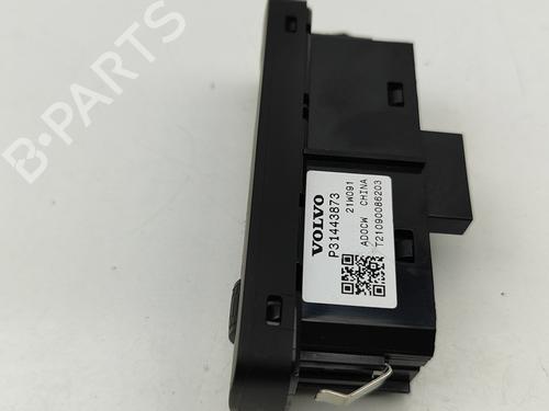 Switch VOLVO XC40 (536) Recharge AWD | BP29392251I30 