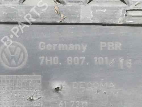 Foran støtfanger VW TRANSPORTER T5 Bus (7HB, 7HJ, 7EB, 7EJ) 2.5 TDI 4motion (130 hp) 6738219