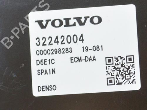 Engine control unit (ECU) VOLVO XC60 II (246) T5 AWD | BP10075026M57 