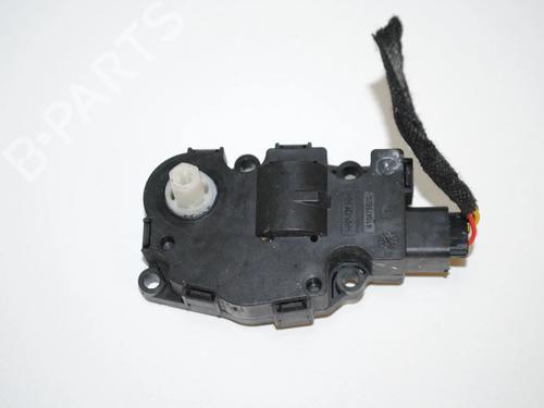 Used Electronic module Electronic module BMW 5 (F10) 530 i (272 hp) 33359872 33359872