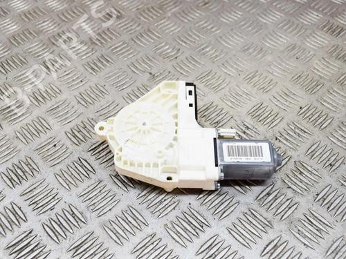 Used Left front window motor LAND ROVER DISCOVERY IV (L319) 3.0 SDV6 4x4 (256 hp) 9628023