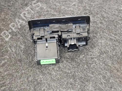 Switch JAGUAR F-PACE (X761) 3.0 SDV6 AWD | BP7800886I30 - Image 2