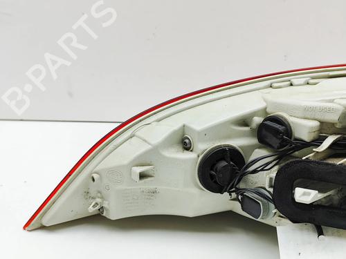 Right taillight JAGUAR XE (X760) 2.0 D | BP38239378C35 - Image 5