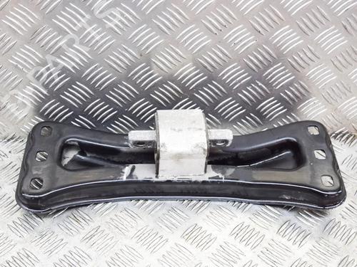 Used Gearbox mount Gearbox mount MERCEDES-BENZ E-CLASS Convertible (A207) E 350 CDI (207.423) (265 hp) 14633699 14633699