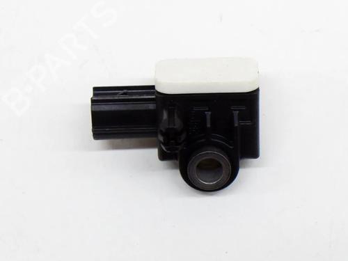 electronic-sensor-volvo-xc60-i-suv-156-d3-d4-120603400-31334336-2008-2009-2010-2011-2012-2013-2014-2015-2016-2017-6773579 main image