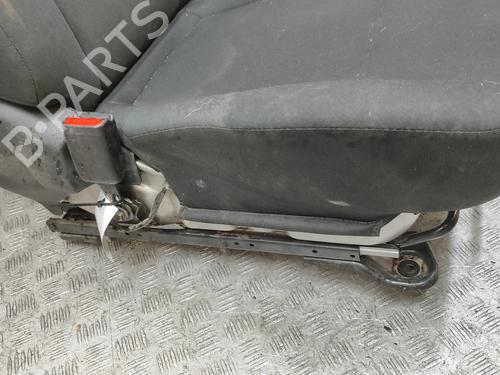 Left front seat ISUZU D-MAX II (TFR, TFS) 1.9 Ddi 4x4 (TFS87J) | BP33382289C15 - Image 3