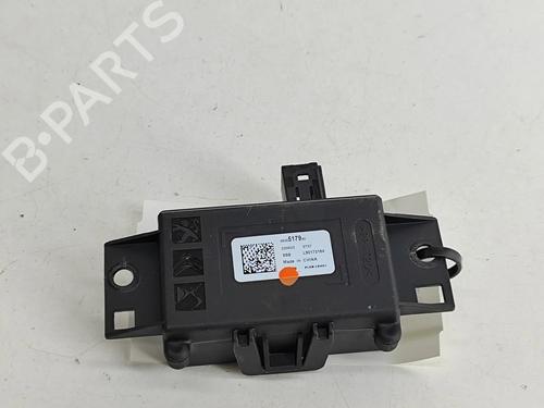 Módulo eletrónico PEUGEOT 2008 II (UD_, US_, UY_, UJ_, UR_, UC_) 1.2 Hybrid 136 (URHPYC, USHPY) (136 hp) 28553019