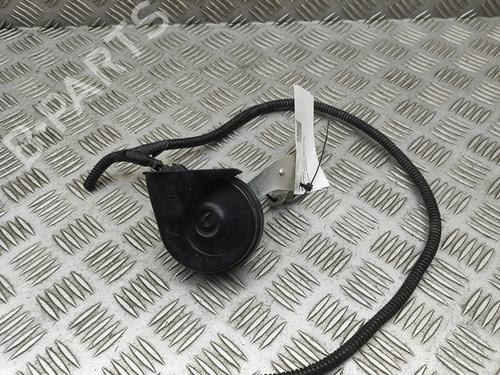 horn-volvo-v60-ii-225-2018-33223752 main image