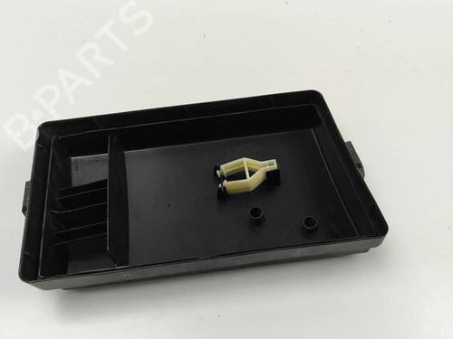 outra-vw-passat-b8-variant-3g5-cb5-2014-26569500 main image