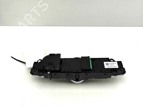 Switch VOLVO XC40 (536) B3 Mild-Hybrid | BP31859273I30 