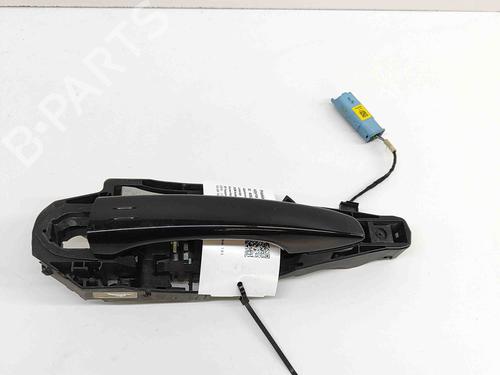 Used Front left exterior door handle PEUGEOT 3008 II SUV (MC_, MR_, MJ_, M4_) Hybrid (224 hp) 29403852