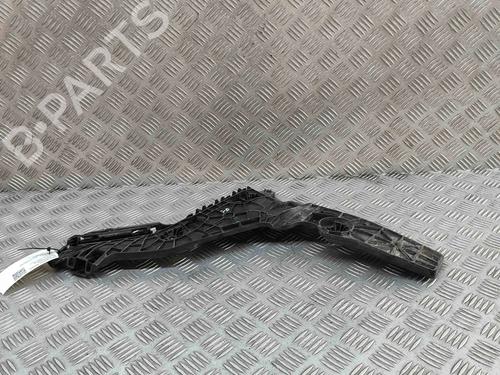 rear-bumper-bracket-audi-e-tron-gen-2018-30196499 main image