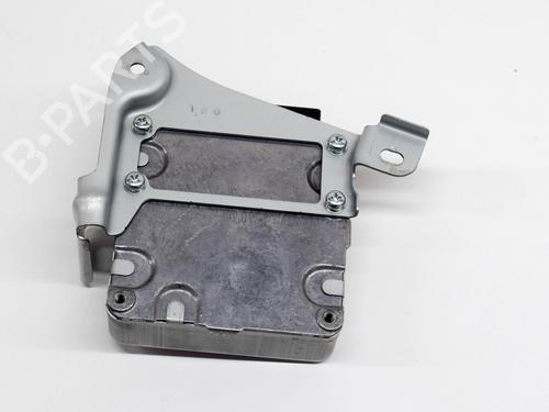 Module électronique TOYOTA YARIS (_P13_) 1.5 Hybrid (NHP130_) (101 hp) 10074293