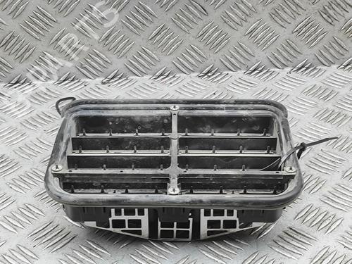Used Grille Grille 37721899 37721899