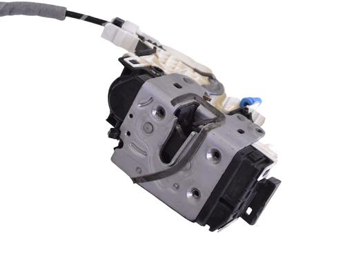 Rear left lock MERCEDES-BENZ C-CLASS (W204) C 200 CDI (204.001) | BP30231394C100