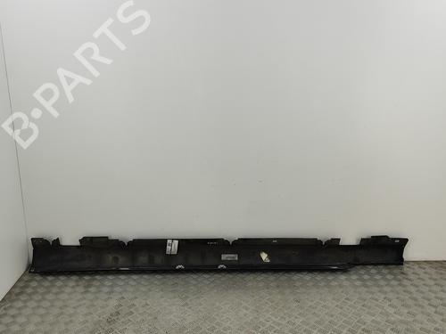 Right sideskirt MERCEDES-BENZ C-CLASS (W205) C 350 e (205.047) | BP30154993C114