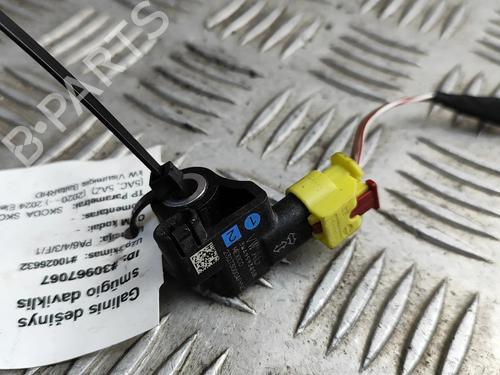 Electronic sensor SKODA ENYAQ iV SUV (5AZ) 85 | BP27796245M84