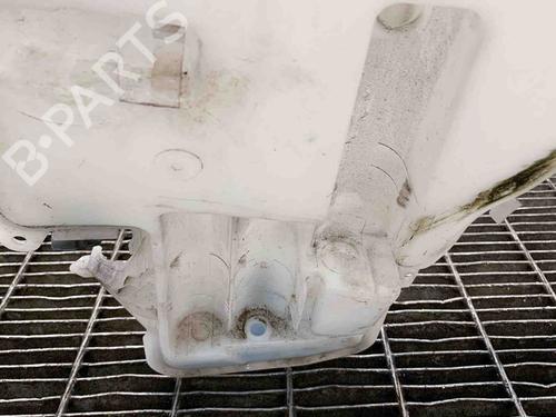 Windscreen washer tank BMW 1 Coupe (E82) 125 i | BP6763696C113 