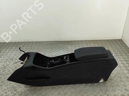 Used Middle console Middle console VOLVO XC40 (536) B3 Mild-Hybrid (163 hp) 33383825 33383825