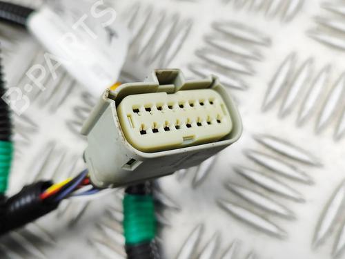 Electronic module TESLA MODEL Y (5YJY) EV | BP33465011M83  - Image 5