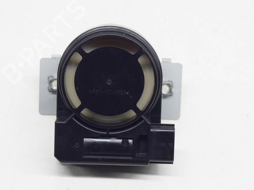 Used Electronic module NISSAN LEAF (ZE1) Electric (150 hp) 27751113