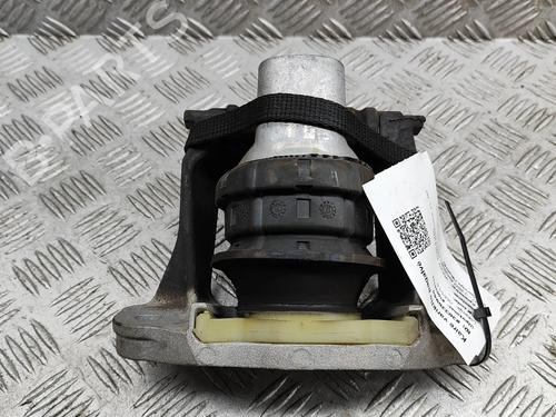 Used Engine mount VOLVO XC60 II (246) T6 Plug-In Hybrid AWD (349 hp) 27789449