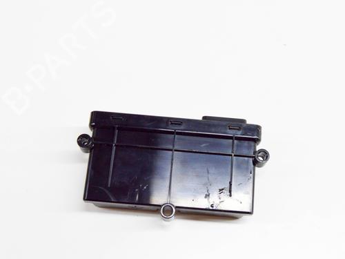 Elektronisk modul TESLA MODEL S (5YJS) 85 | BP11681848M83 