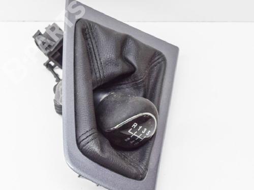 Used Manual gearbox selector Manual gearbox selector FORD FOCUS III 1.0 EcoBoost (100 hp) 6864957 6864957