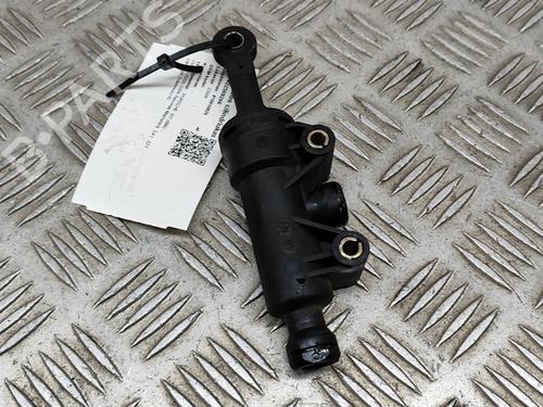 Clutch slave cylinder PORSCHE 911 (996) 3.4 Carrera | BP16348865M113 