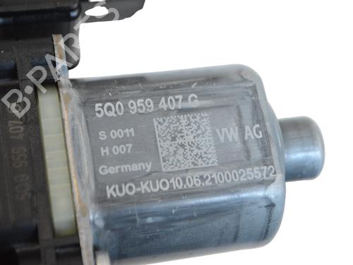 Right rear window motor VW GOLF VIII (CD1, DA1) 1.0 TSI | BP30238844E22 