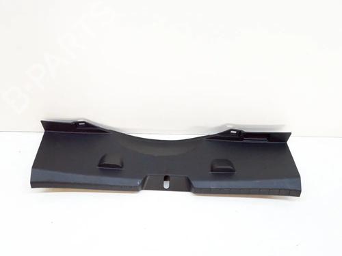 Used Tailgate trim TOYOTA YARIS (_P13_) 1.5 Hybrid (NHP130_) (101 hp) 14626997