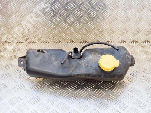 windscreen-washer-tank-dacia-sandero-ii-12-dacia-289101840r-8200295685-286200851r-8200067015-289200001p-289104577r-2012-6761218 main image