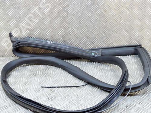 Used Rubber door seal MASERATI QUATTROPORTE VI 3.0 S Q4 (411 hp) 14644201