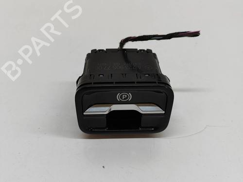 Used Switch MERCEDES-BENZ C-CLASS (W206) C 200 (206.042) (204 hp) 28565989