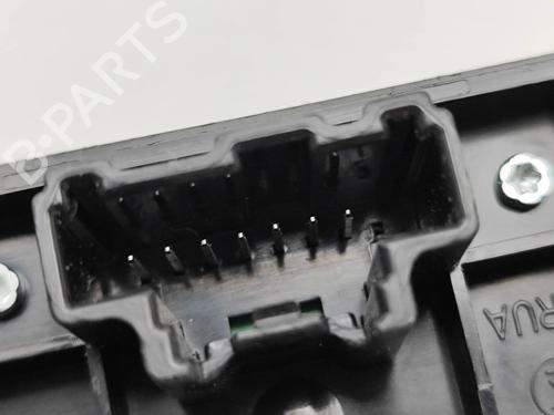 Switch LAND ROVER DISCOVERY SPORT (L550) 2.0 D 4x4 | BP26710690I30