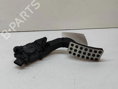 pedal-mercedes-benz-eqb-x243-2021-28554366 main image