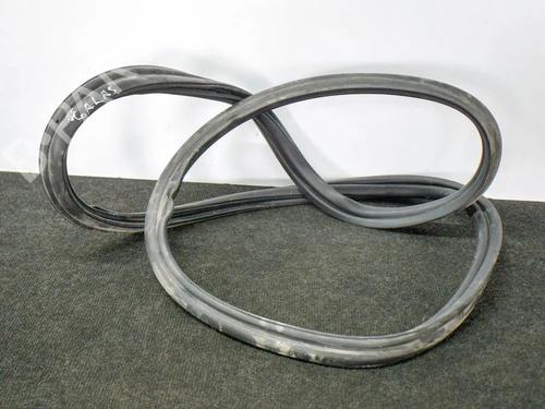 Gummiliste TESLA MODEL 3 (5YJ3) EV (283 hp) 27748284