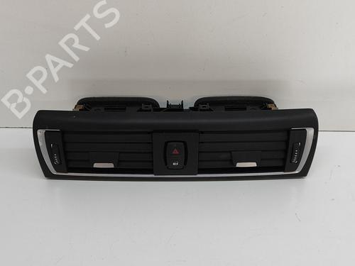 Used Air vent BMW 1 (F21) 118 d (150 hp) 24819883